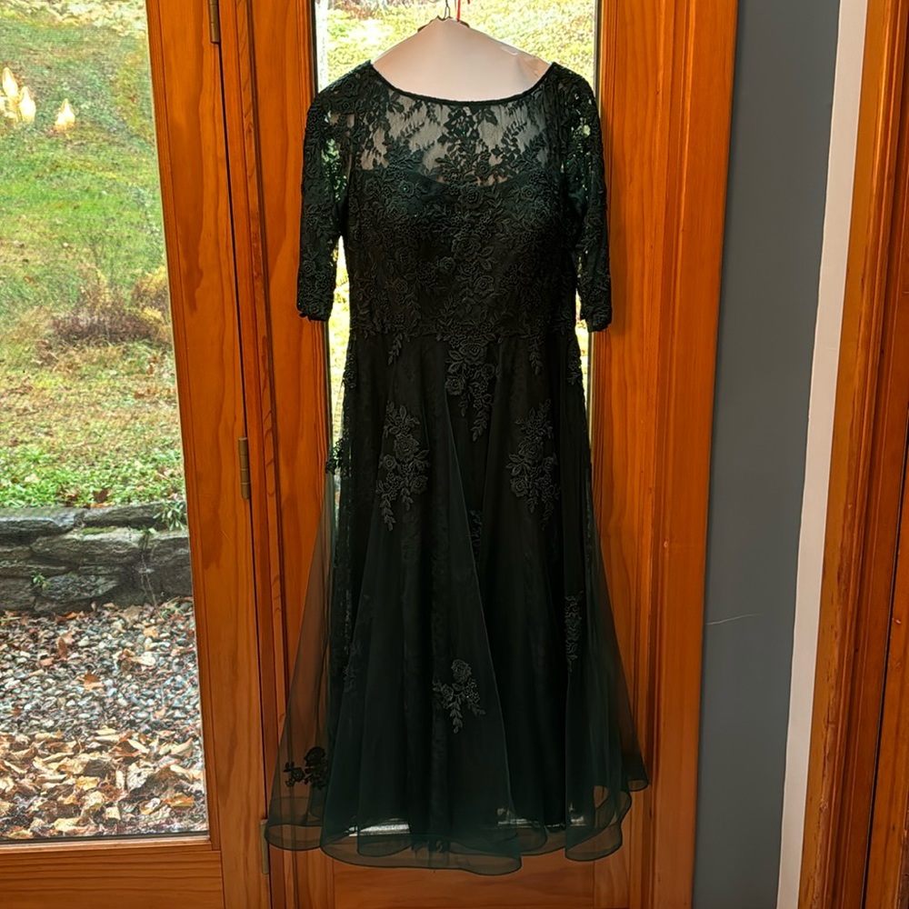 Lafemme formal dress, worn once, hem to 5’4